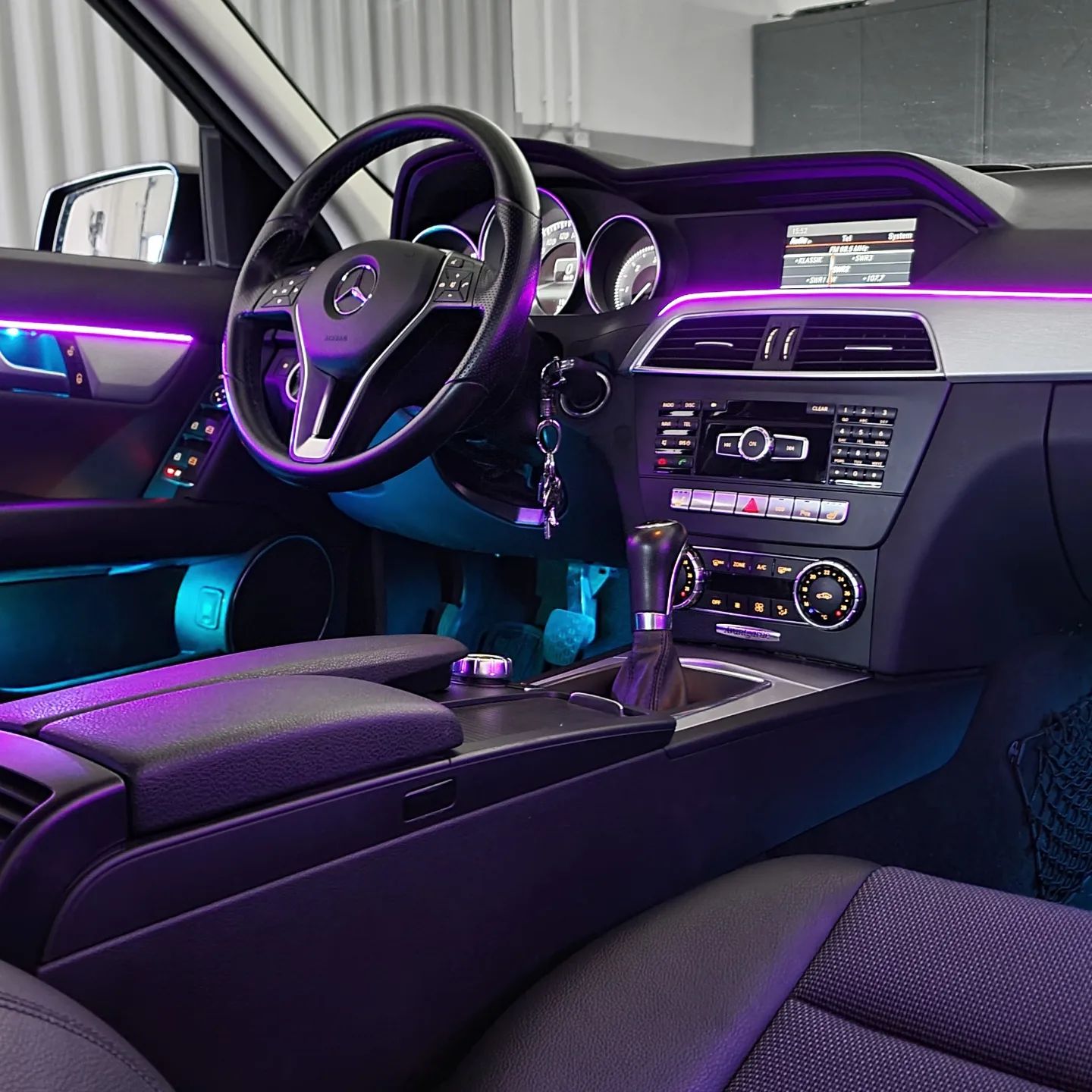 Iluminación Ambiental LED - Mercedes-Benz CLASE C W204